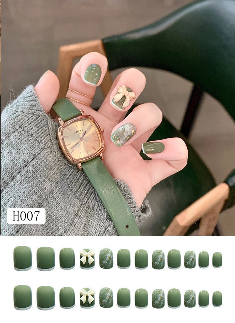 Künstliche Nagelspitzen mit Schleifen-Design Brehn