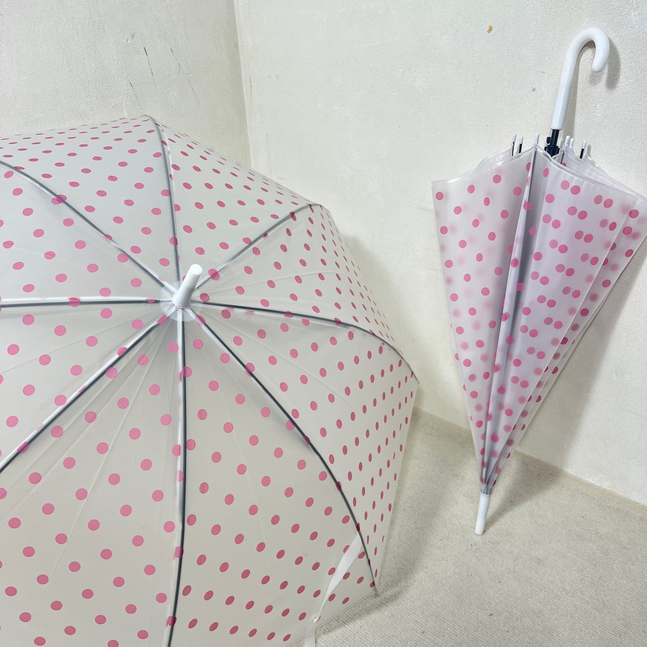 Damen transparenter Regenschirm mit Punkten Brehn