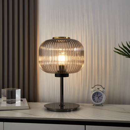 Moderne gerippte Tischlampe