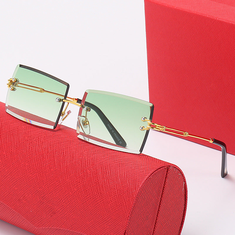 Damen stilvolle quadratische Sonnenbrille mit luxuriösen Metallakzenten Brehn