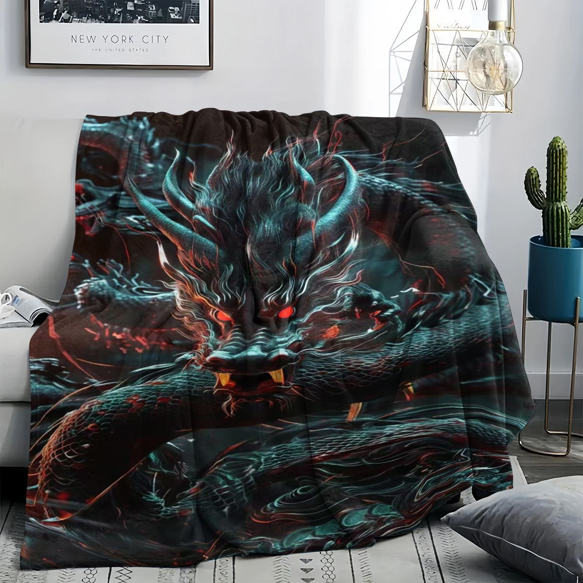 Übergröße Drachenmotiv Plüschdecke