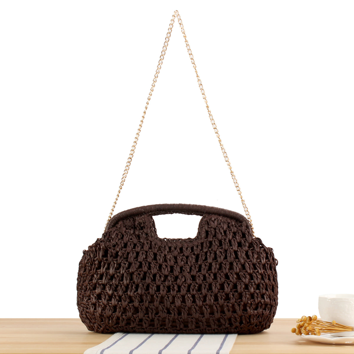 Strandschultertasche Aus Natürlichem Geflecht mit Eleganter Kettenverzierung Brehn