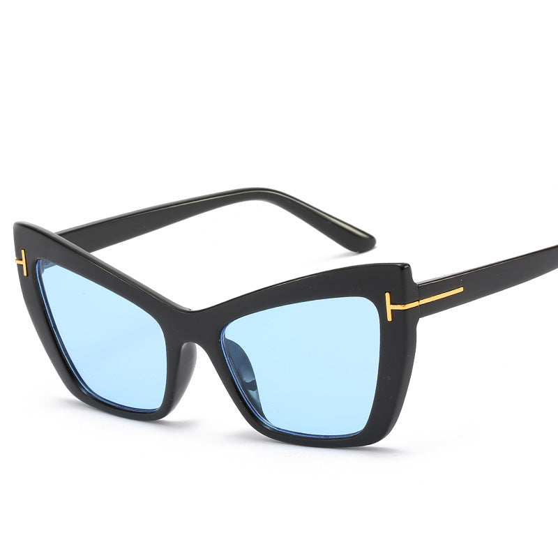 Cat-Eye-Rahmen-Sonnenbrille mit verlaufenden Gläsern Brehn