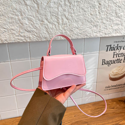 WoElegant Strukturierte Mini-Handtasche Brehn