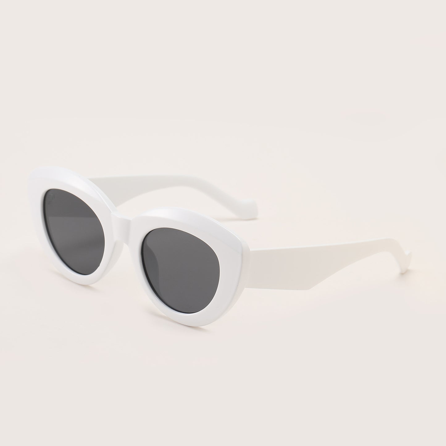 Damen Cat-Eye Sonnenbrille mit modischem Kunststoffrahmen Brehn