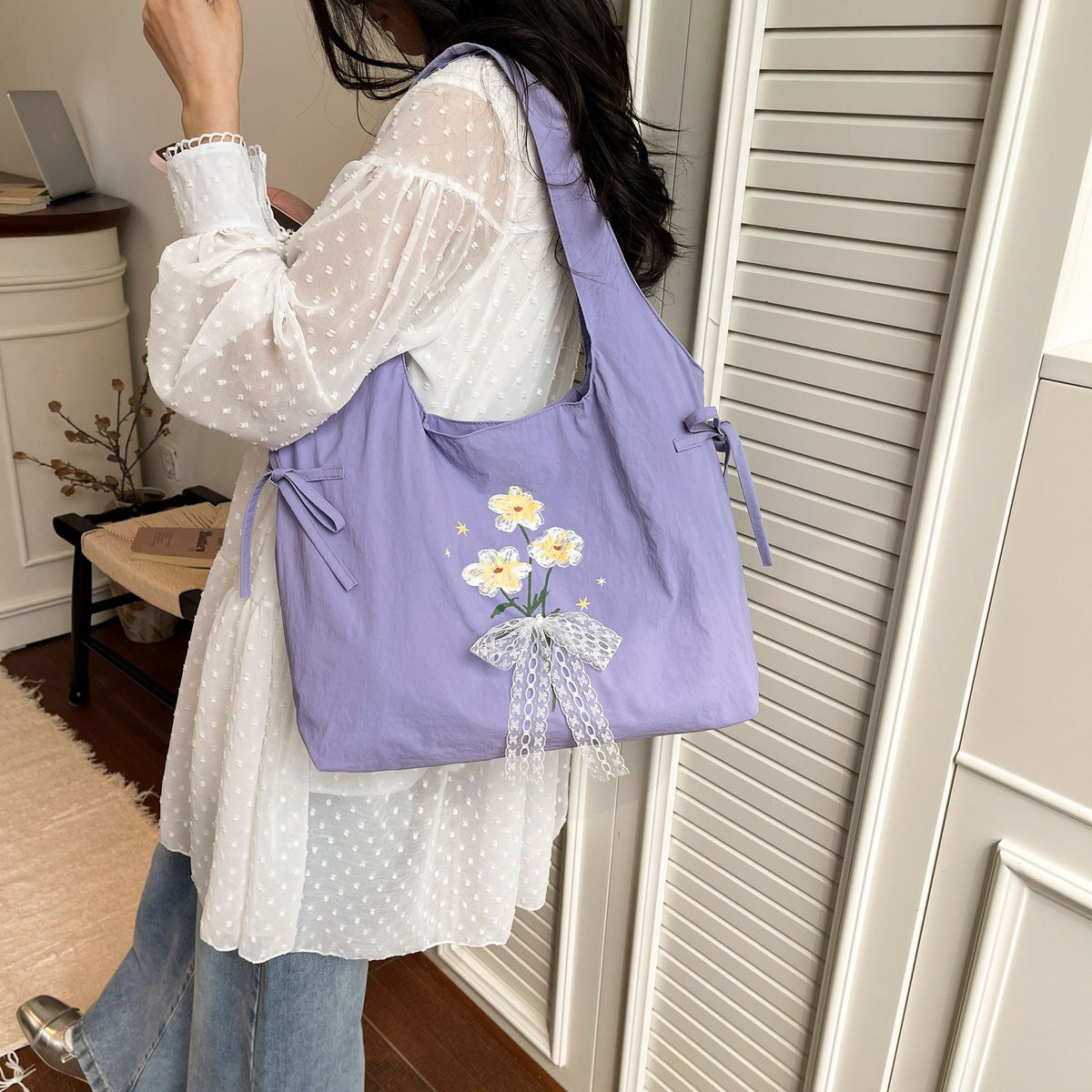 Blumenbestickte Schulter-Tote-Bag