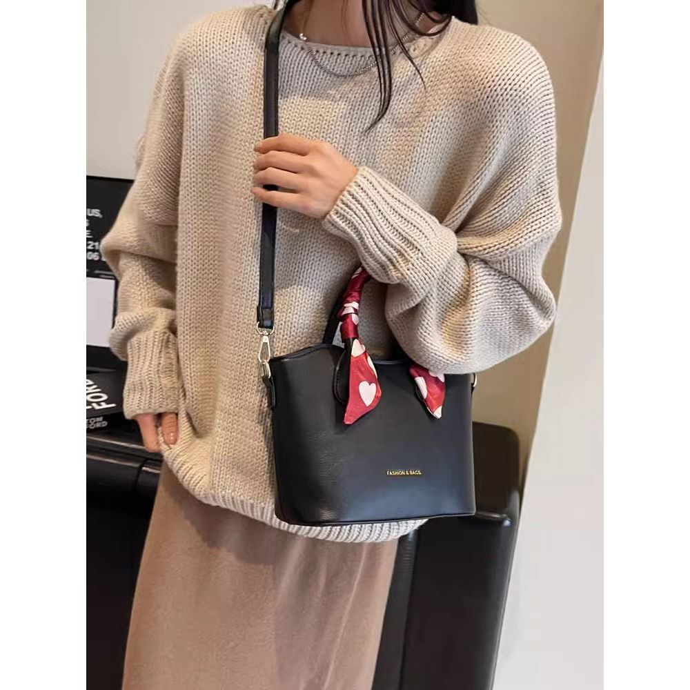 Chic Leder Umhängetasche Brehn