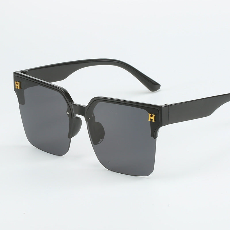 Damen quadratische Sonnenbrille mit elegantem Metallrahmen Brehn