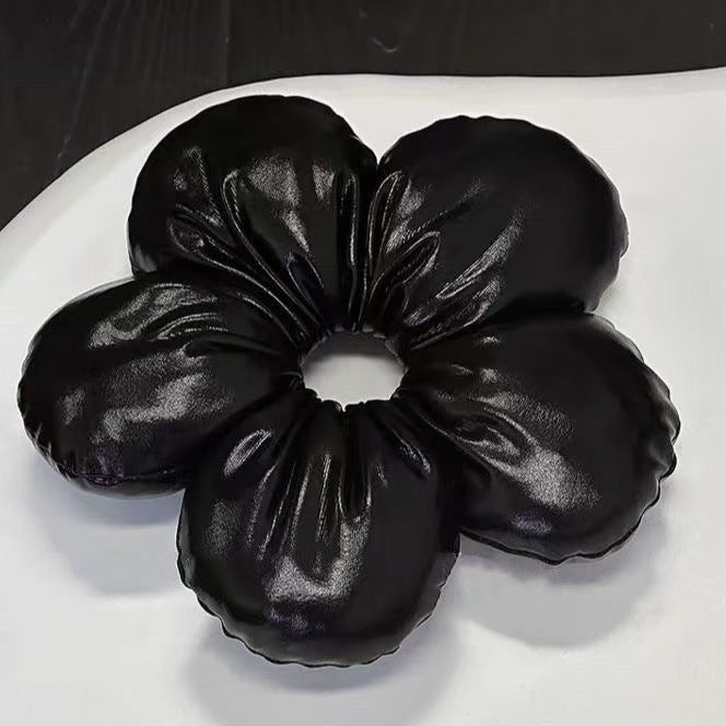 Blumenförmige Haarschleife Brehn