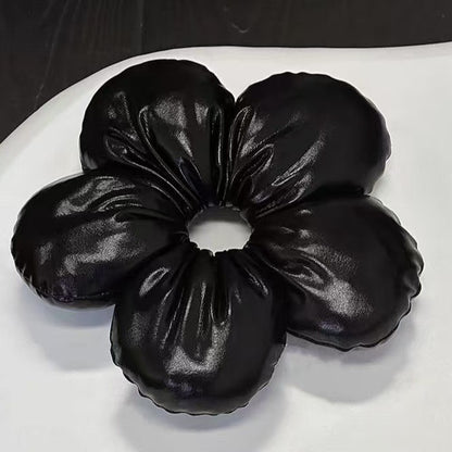 Blumenförmige Haarschleife Brehn