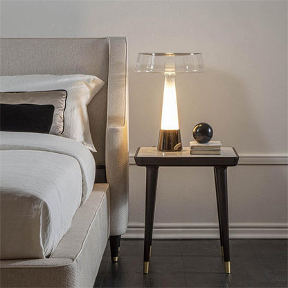 Stylische Glas Tischlampe mit integrierter LED-Beleuchtung