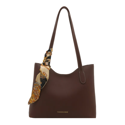 Elegante Strukturierte Tote-Handtasche mit Dekorativem Schal