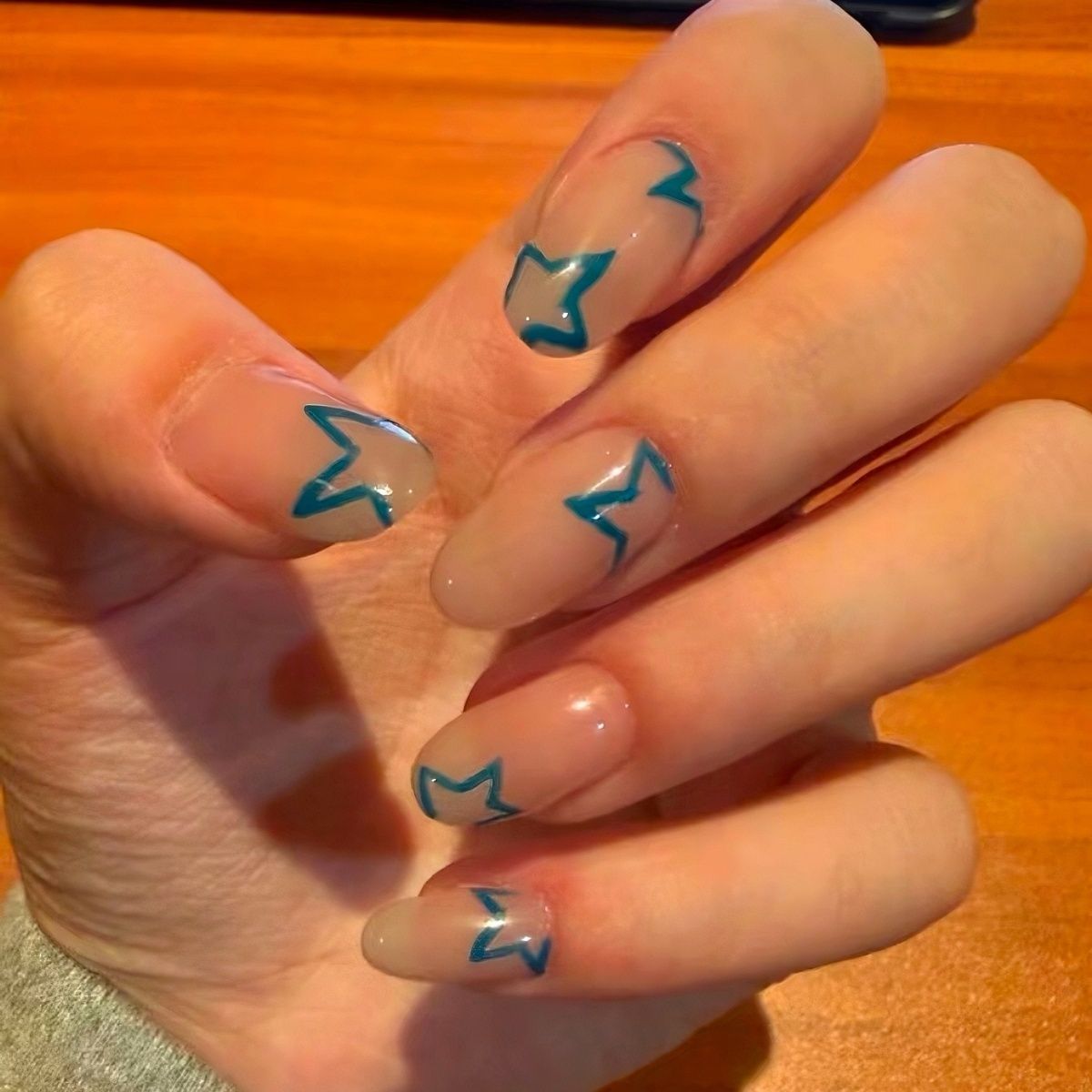 Künstlerische Themen Nageldesign Kollektion Brehn