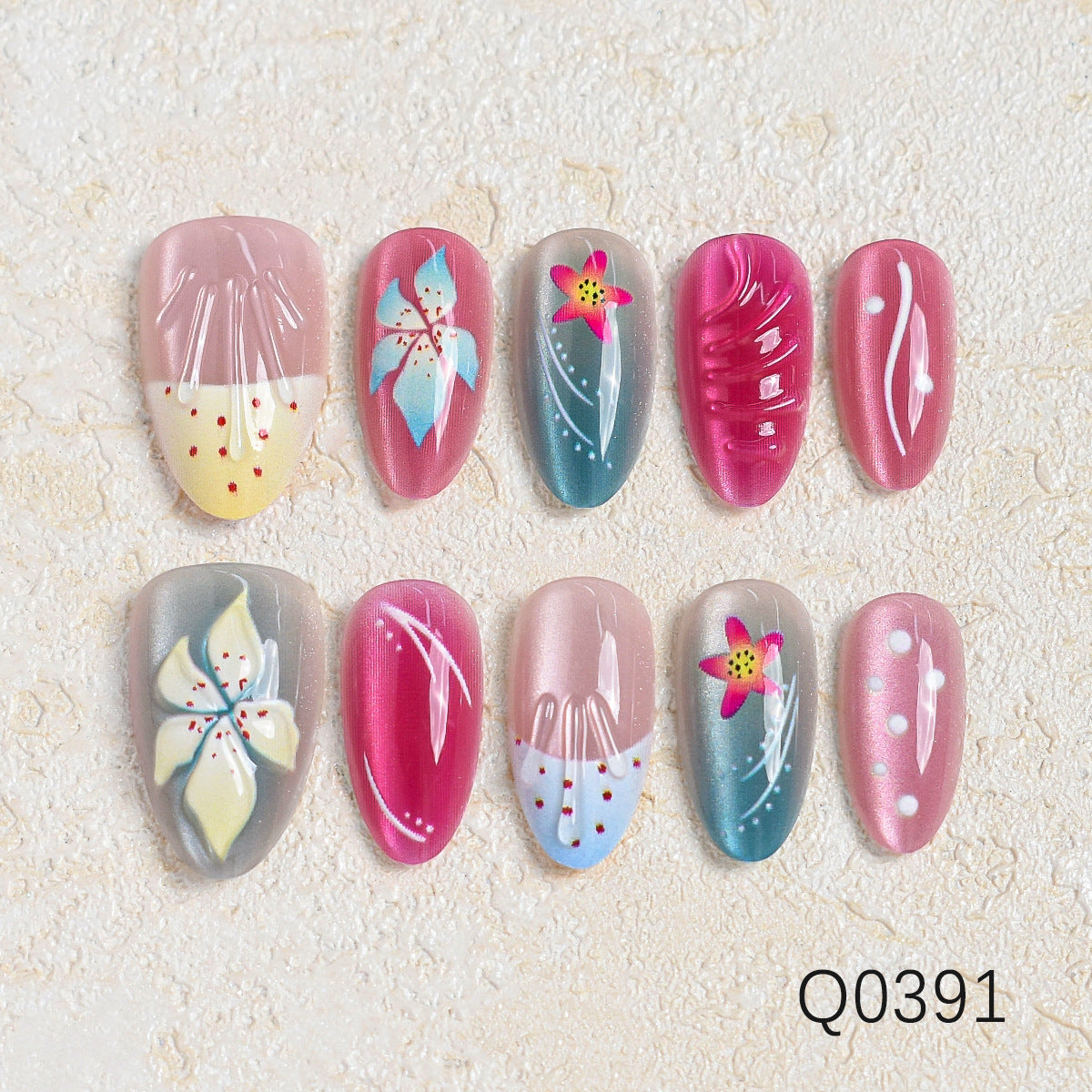 Künstlerisches Blumendesign Press-On Nagelset Brehn