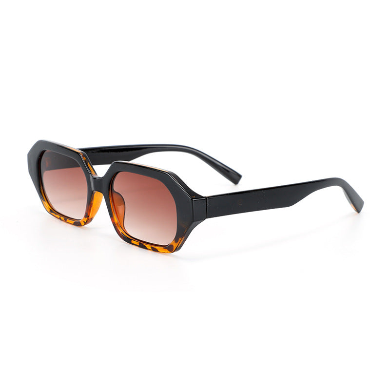 Damen markante Sonnenbrille im modernen Design Brehn