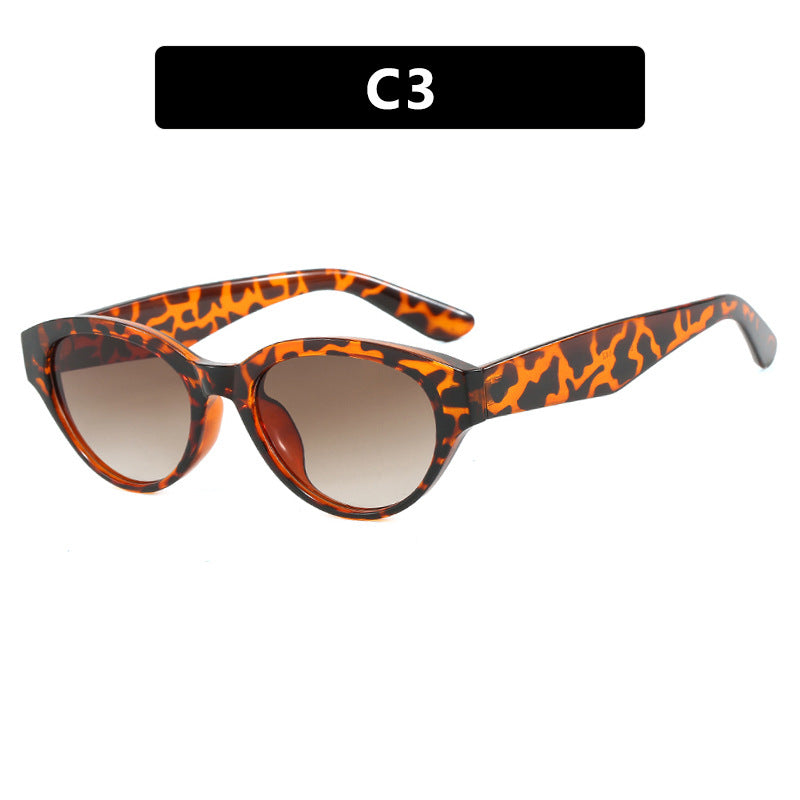 Damen Cat-Eye Sonnenbrille mit schützendem UV-Filter und elegantem Rahmen Brehn