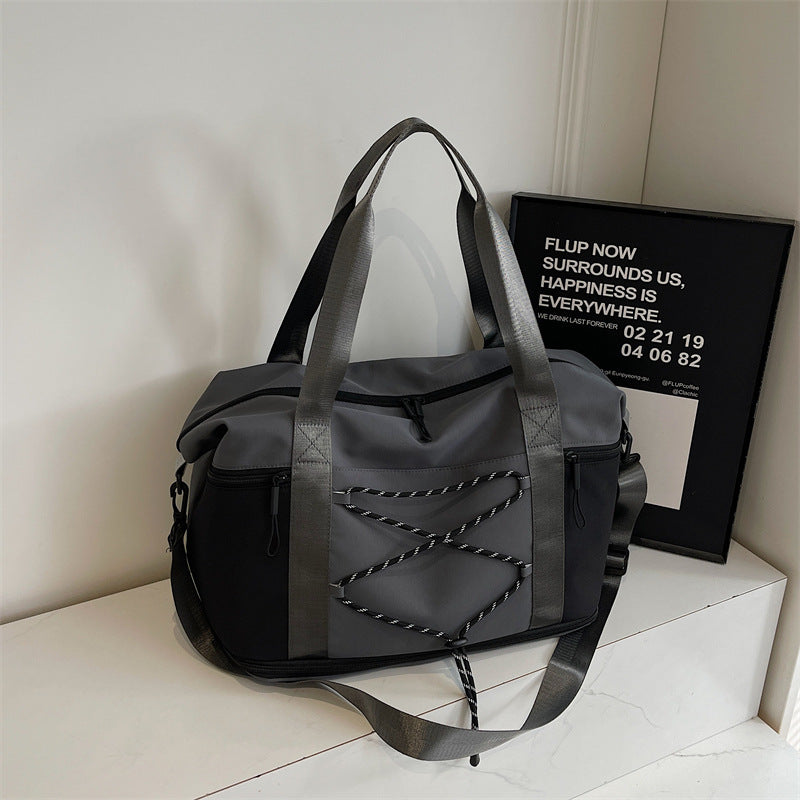 Sportliche Freizeit-Duffel-Tasche mit Praktischen Fächern Brehn