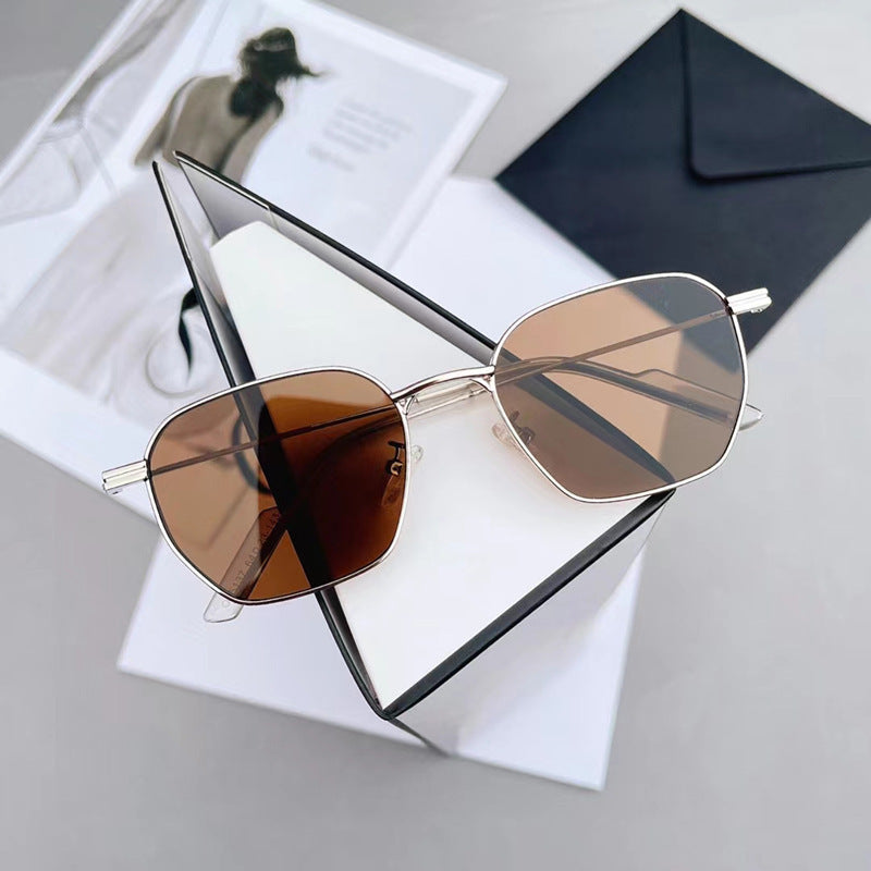 Quadratische Sonnenbrille mit Hochwertigem Rahmen Brehn