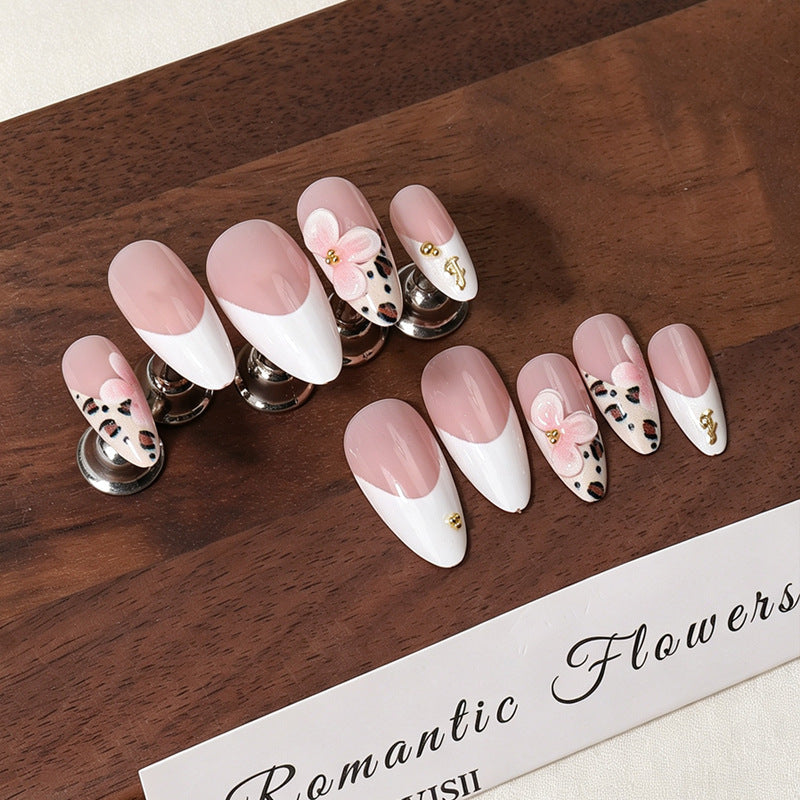 Elegante Blumen Acrylnagel Set Brehn