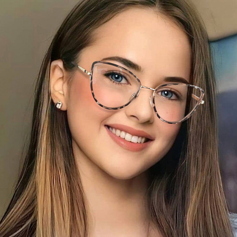 Damen extravagant geformte Brille Brehn