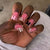 Dekoratives thematisches Press-On-Nagelset Brehn