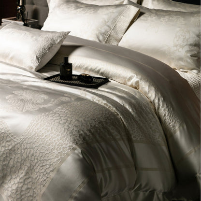 Luxuriöser Jacquard-Satin-Bettbezug-Set mit barockem Präge-Motiv