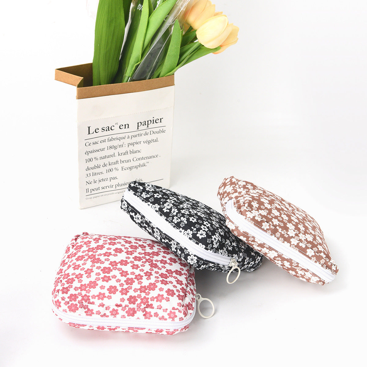 Kosmetik-Organizer mit Blumenmotiviertem Design Brehn