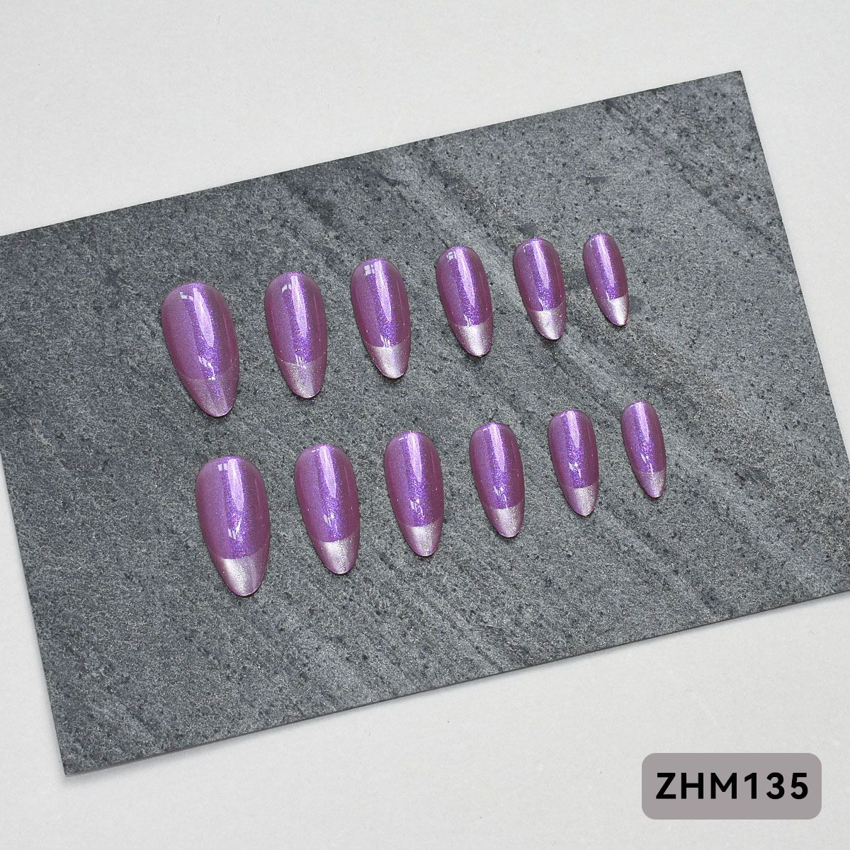 Künstlerisches Press-On-Nagelset mit Kirschblütenmuster Brehn