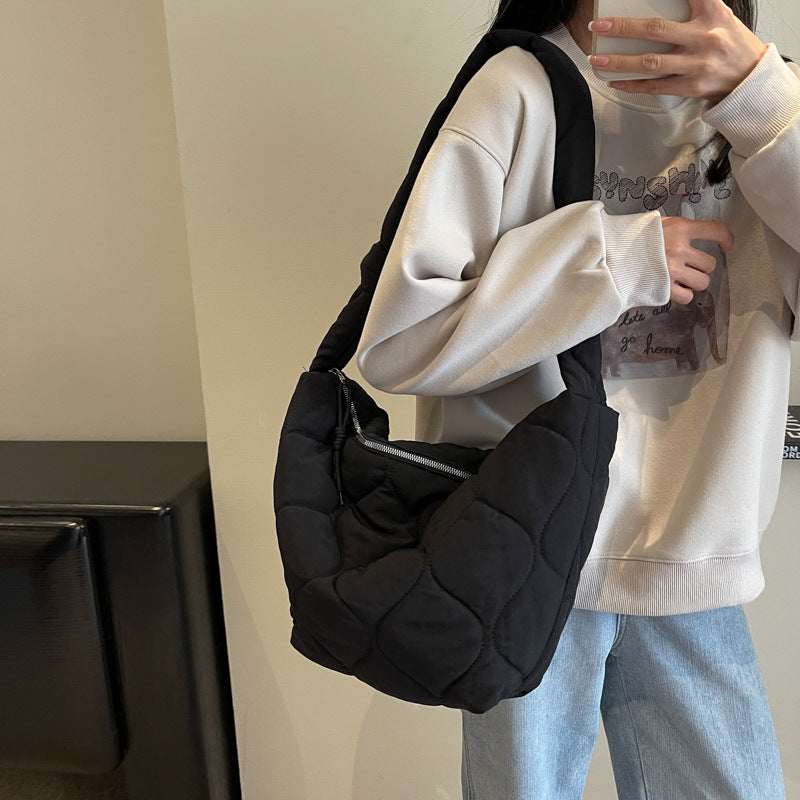 Gepolsterte Mode Hobo Tasche Brehn