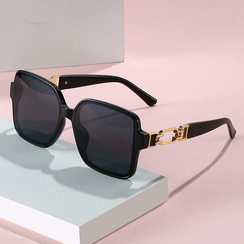 Damen stilvolle quadratische Sonnenbrille mit luxuriösem Schanierdesign Brehn