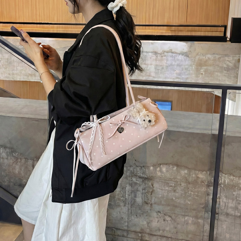 Niedliche Punkte-Handtasche