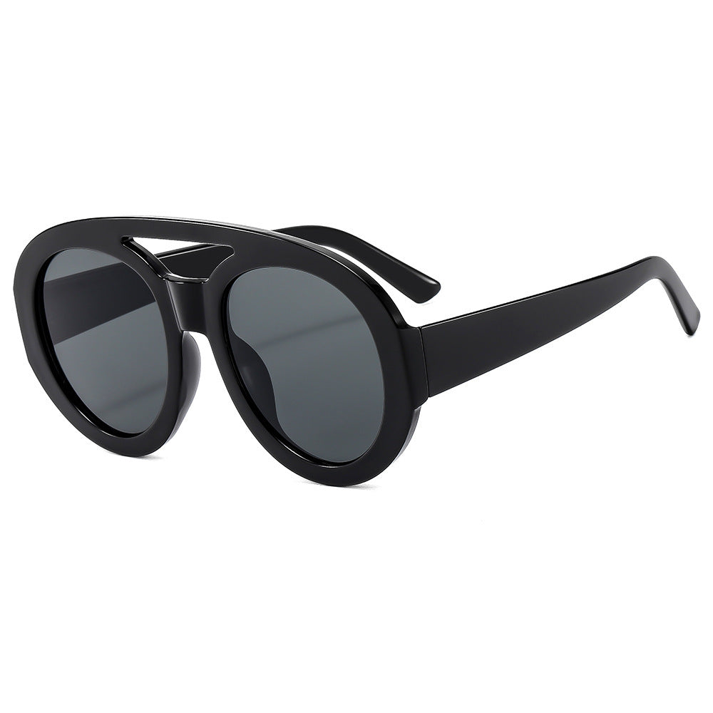 Damen Modische Sonnenbrille im futuristischen Oversized-Design Brehn
