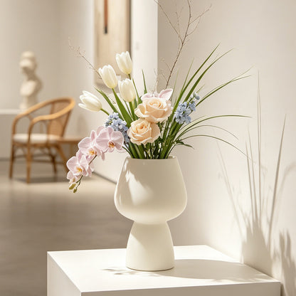 Zeitgenössischer Keramikblumentopf Brehn