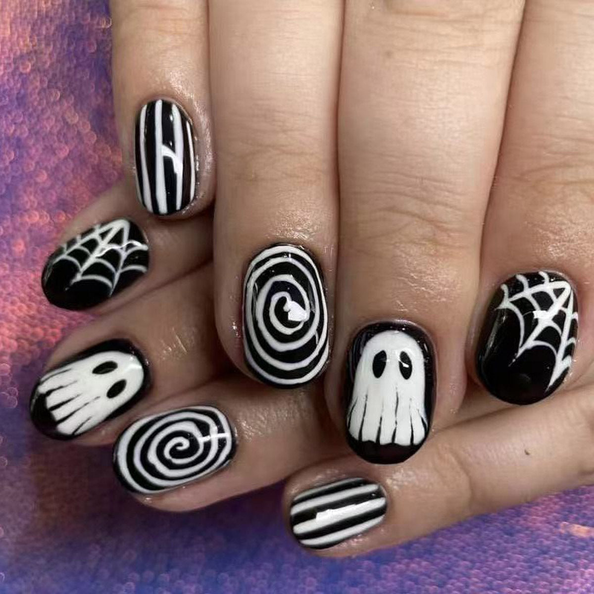 Themen Press-On Nagel Set mit Halloween-Motiven Brehn