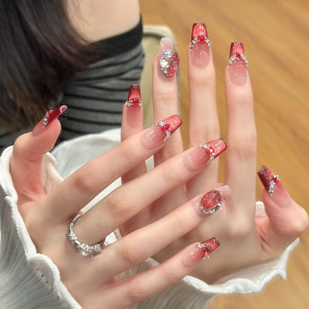 Dekoratives Strass-verziertes Press-On-Nagelset Brehn