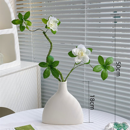 Dekoratives Faux Floral Arrangement