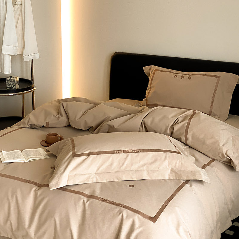 Luxuriöses Baumwoll-Satin-Bettwäsche-Set mit bestickter Rahmenkante