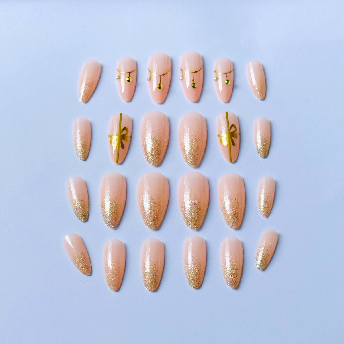 Nail Art Design Kit mit Perlen und Glitzer