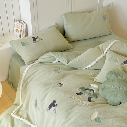 Plüsch Cartoon Applikation Pom-Pom-Borte Fleece Bettbezug Bettwäsche Set