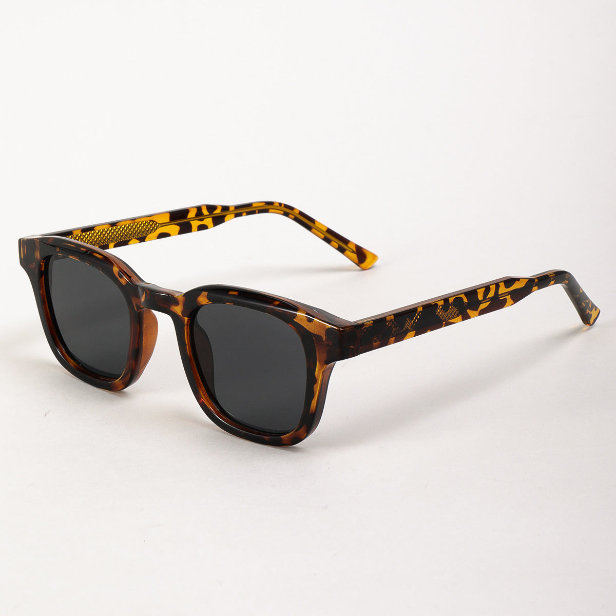 Damen Sonnenbrille im markanten minimalistischen Stil Brehn