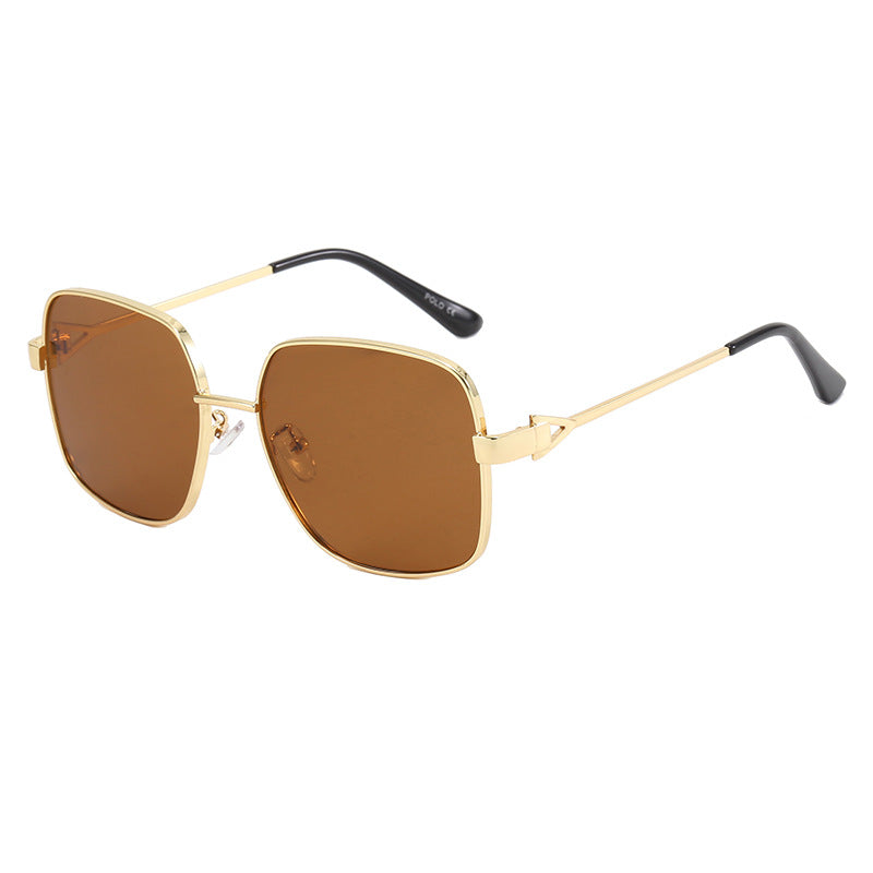 Damen quadratische Sonnenbrille mit modischem und robustem Gestell Brehn