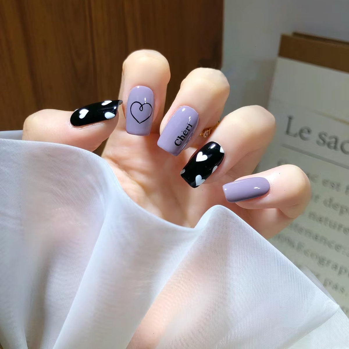 Künstlerisches Herz und Text Nagelkunst Set