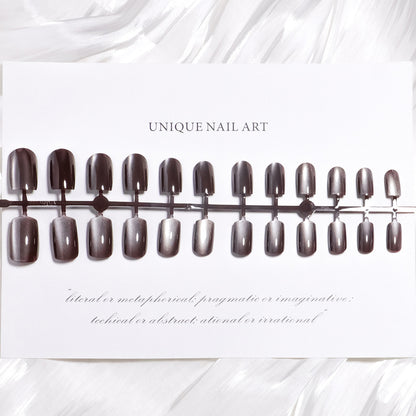 Einzigartiges Press-On Nageldesign Set Brehn