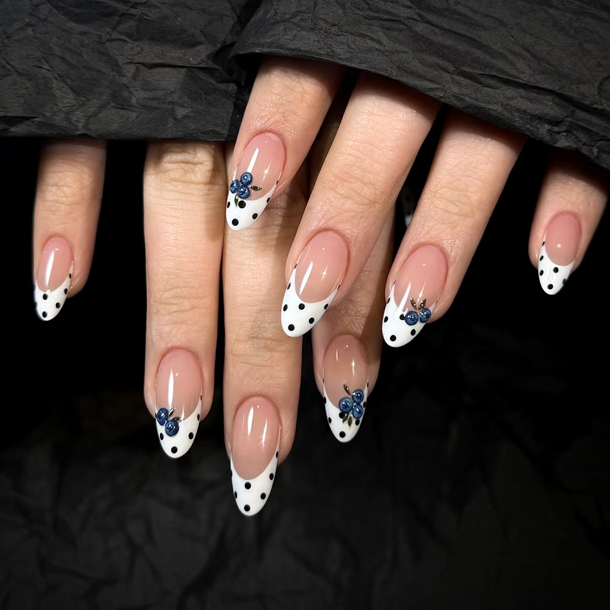 Komplettes Press-On Nagelkunst Set