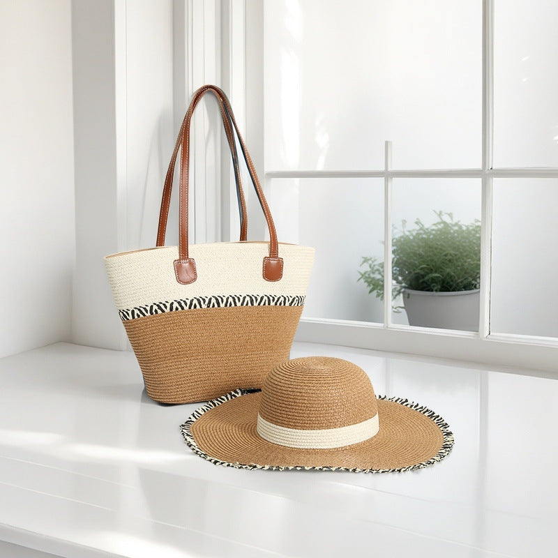 Strandtasche und Sonnenhut Brehn