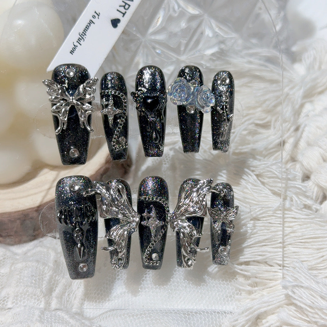 Gothic-inspiriertes dekoratives Nagel Kunst Set