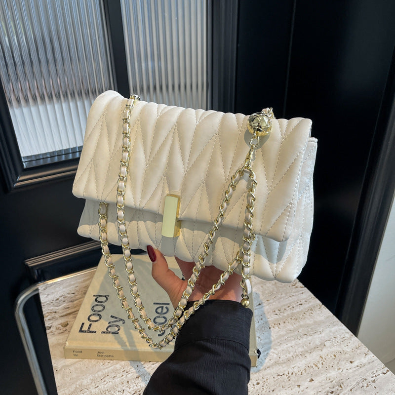 Gepolsterte Schulter-Clutch Brehn