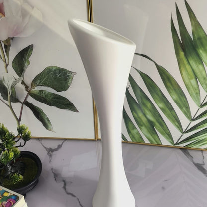 Zeitgenössische Skulpturvase Brehn