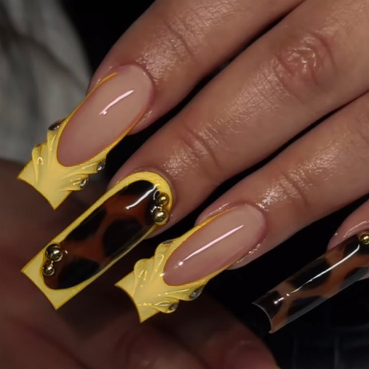 Premium Ornate Stiletto Druck-Nägel Brehn