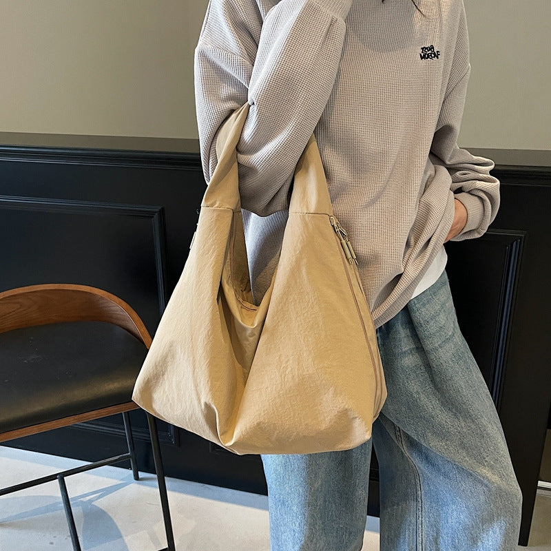 Moderne Hobo Schultertasche Brehn